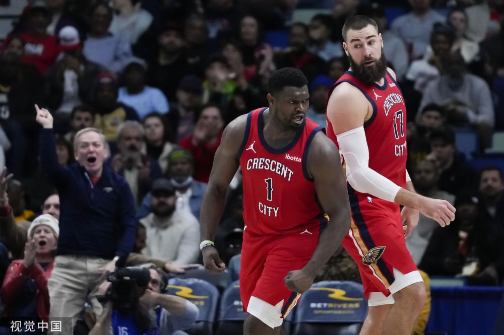 他在防守端 他在防守端