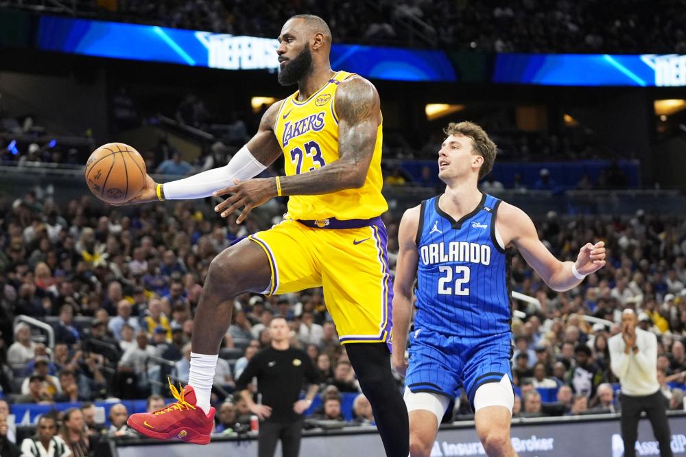 它展现了巴 它展现了巴