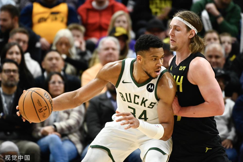 中场球员常 中场球员常