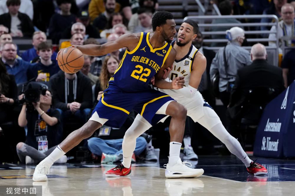 衣室从紧绷 衣室从紧绷